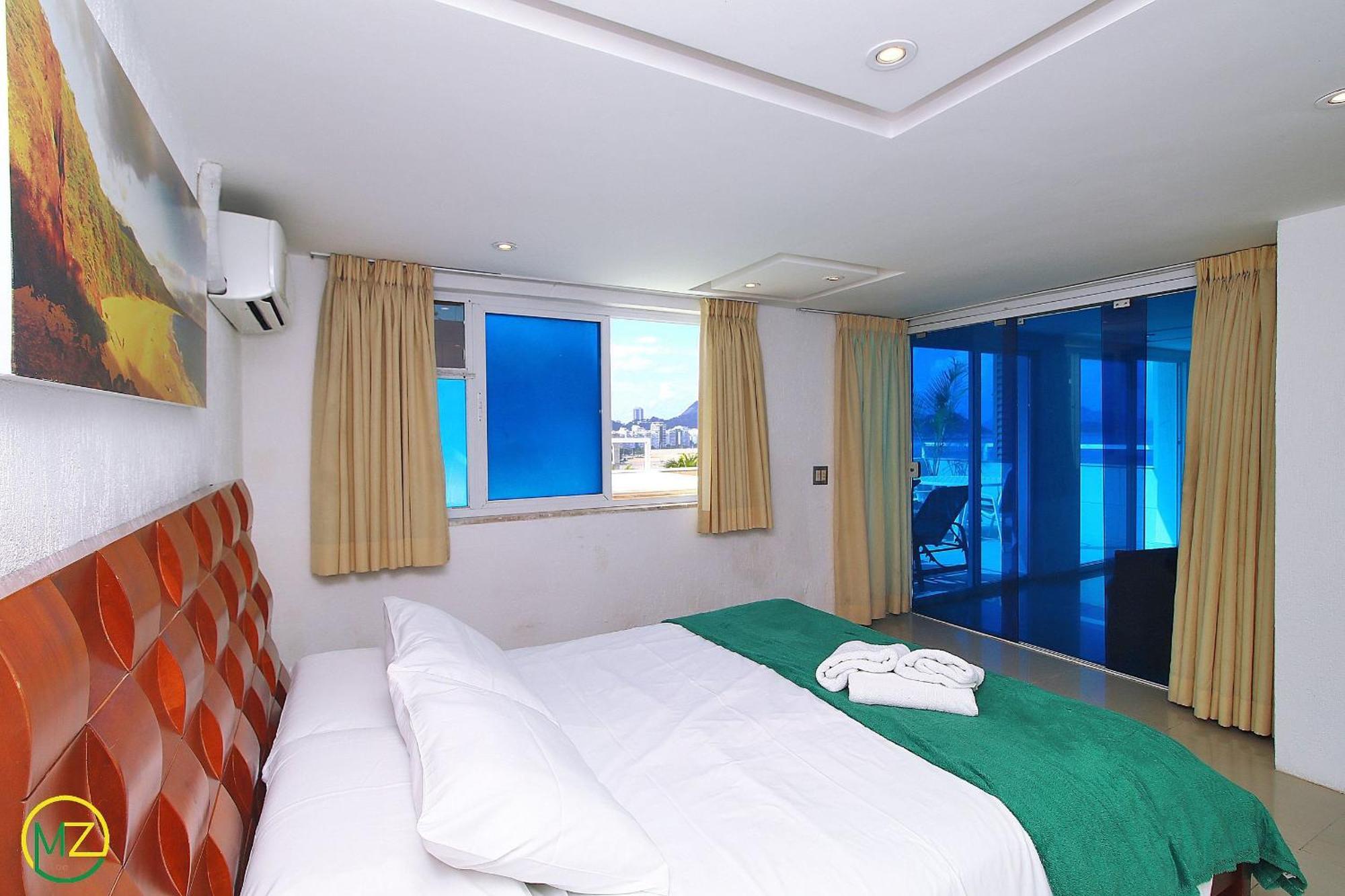 Magnifica Cobertura Duplex Com Jacuzzi E Vista Mar *